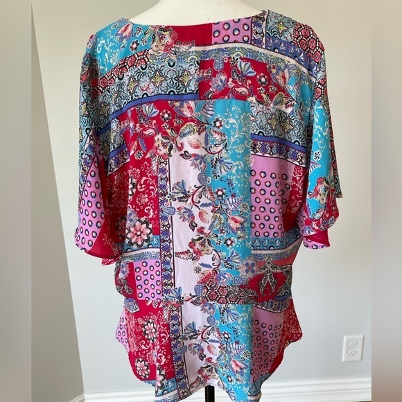 Chico’s mixed print art to wear top in a Chico’s 2 or women’s 12/14 - Picture 2 of 13
